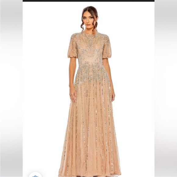 Mac Duggal Dresses & Skirts - Mac Duggal Dress NWT Size 10 Taupe/Beige Color